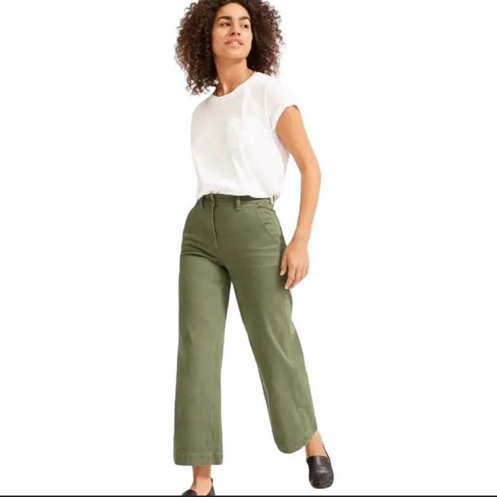 Everlane Cotton Hi Rise Wide Leg Sage Green Color Cropped Pants Size 2